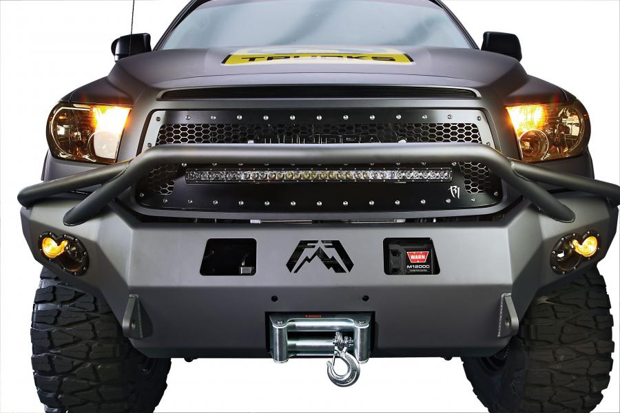 Toyota Tundra Ultimate Fishing 2012 года  (фото 5 из 11)